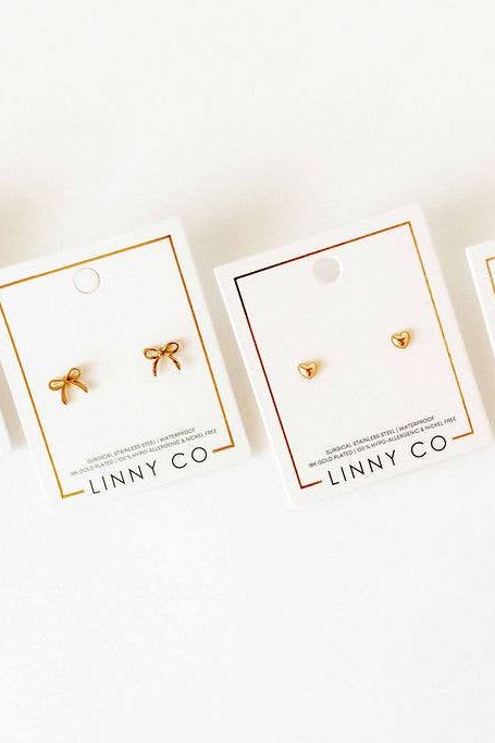 Screwback Stud Earrings - Violet Heart