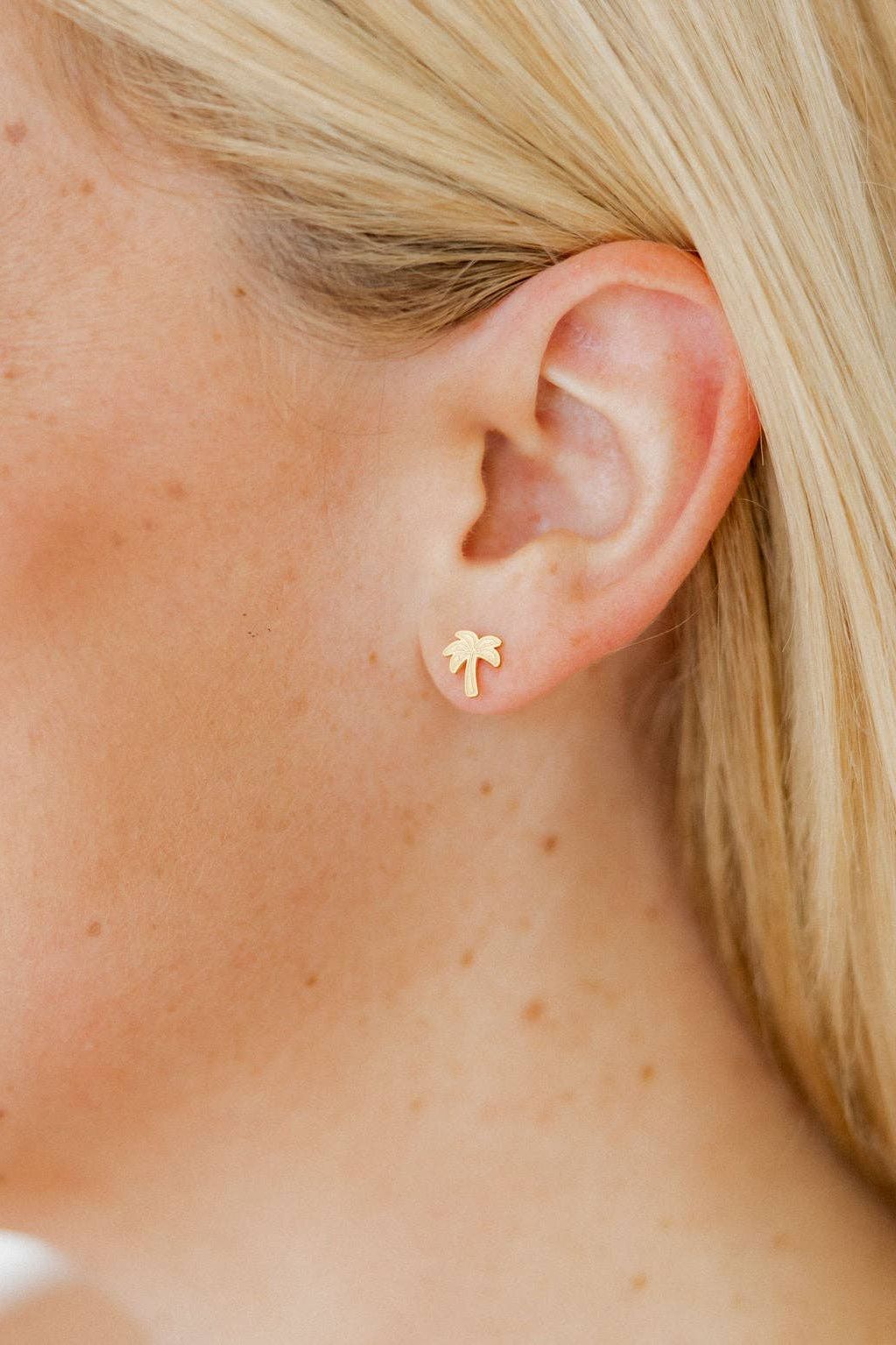 Screwback Stud Earrings - Palm Tree Gold