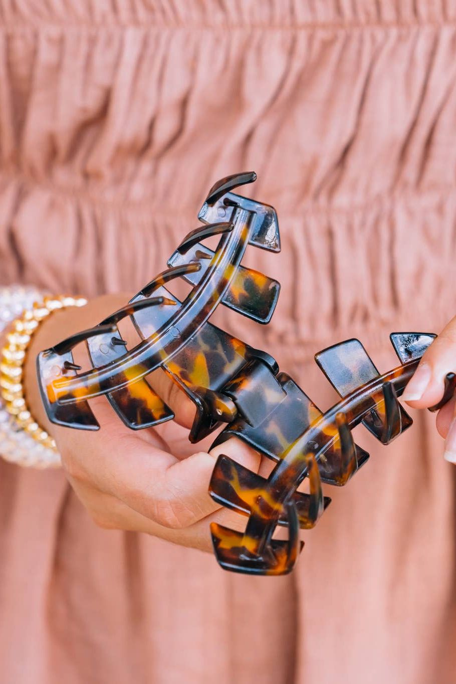 Classic Hair Clip | Large | Tortoise