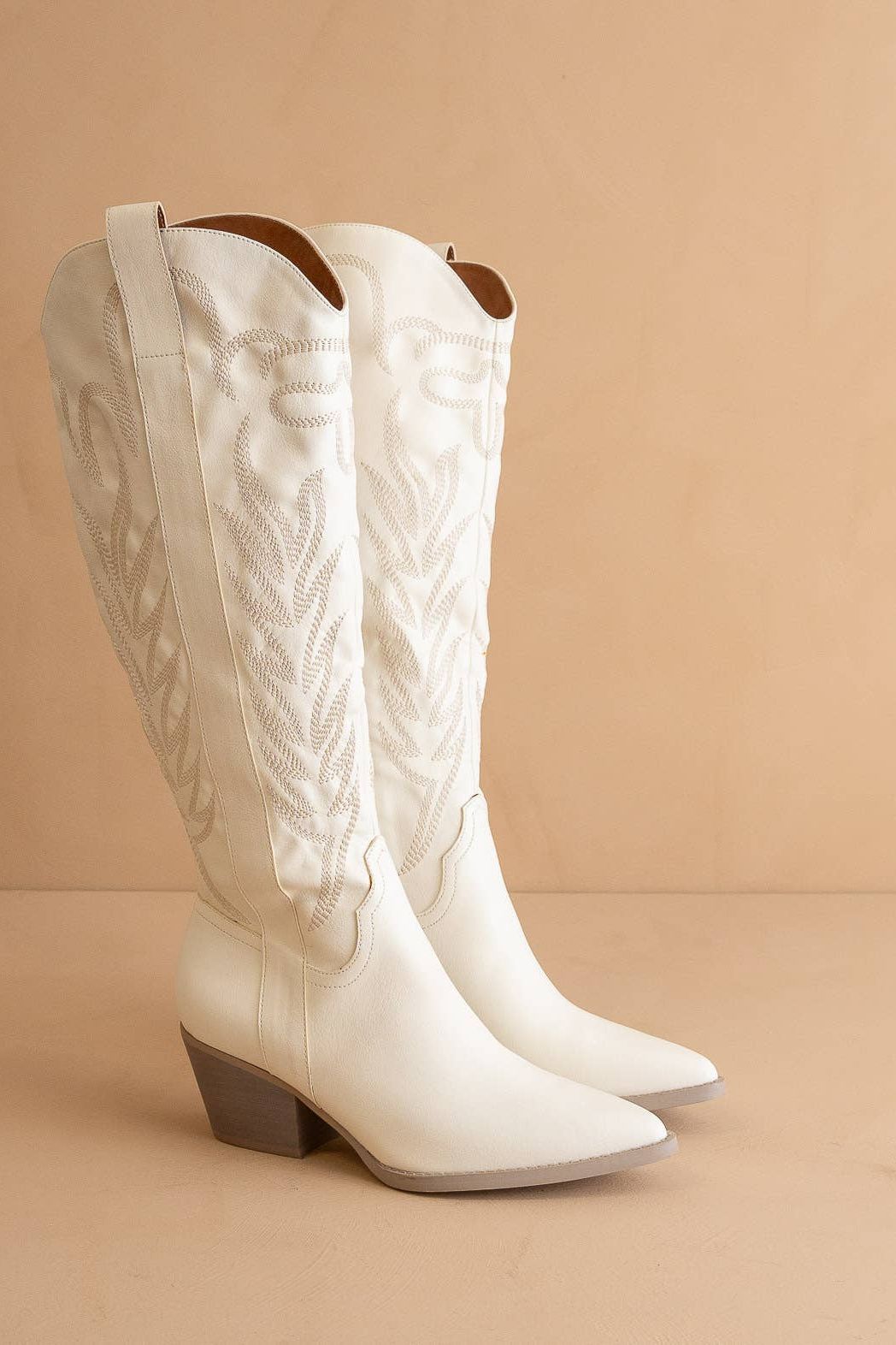 The Samara White Tall