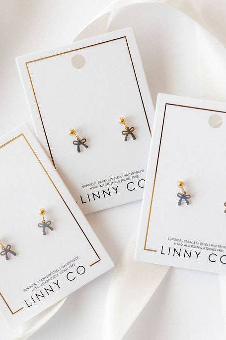 Screwback Stud Earrings - Millie Bow