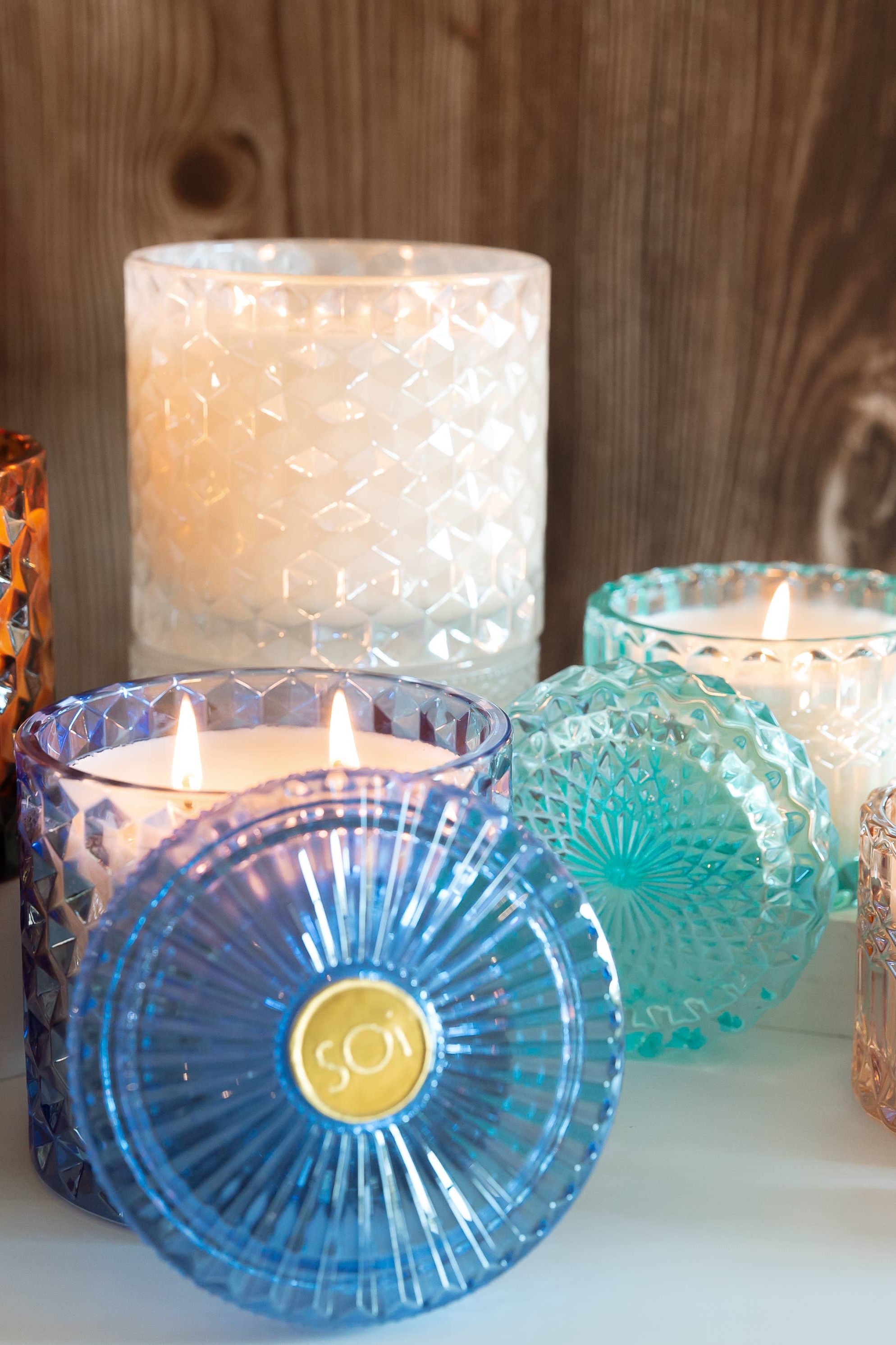 Alluring Amber 15oz Shimmer Candle 2 wick