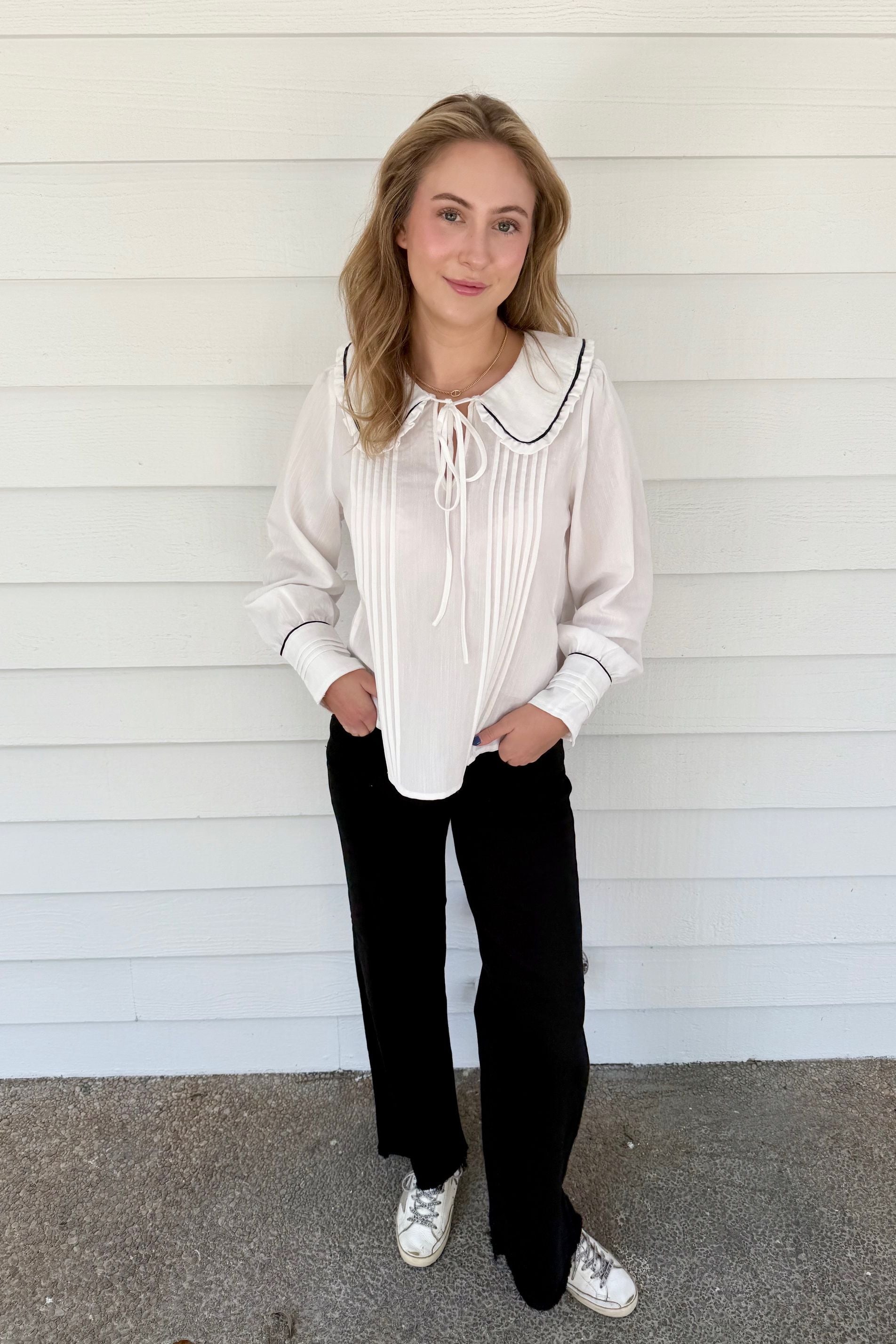 Peter Pan Collar Pleated Detail Blouse