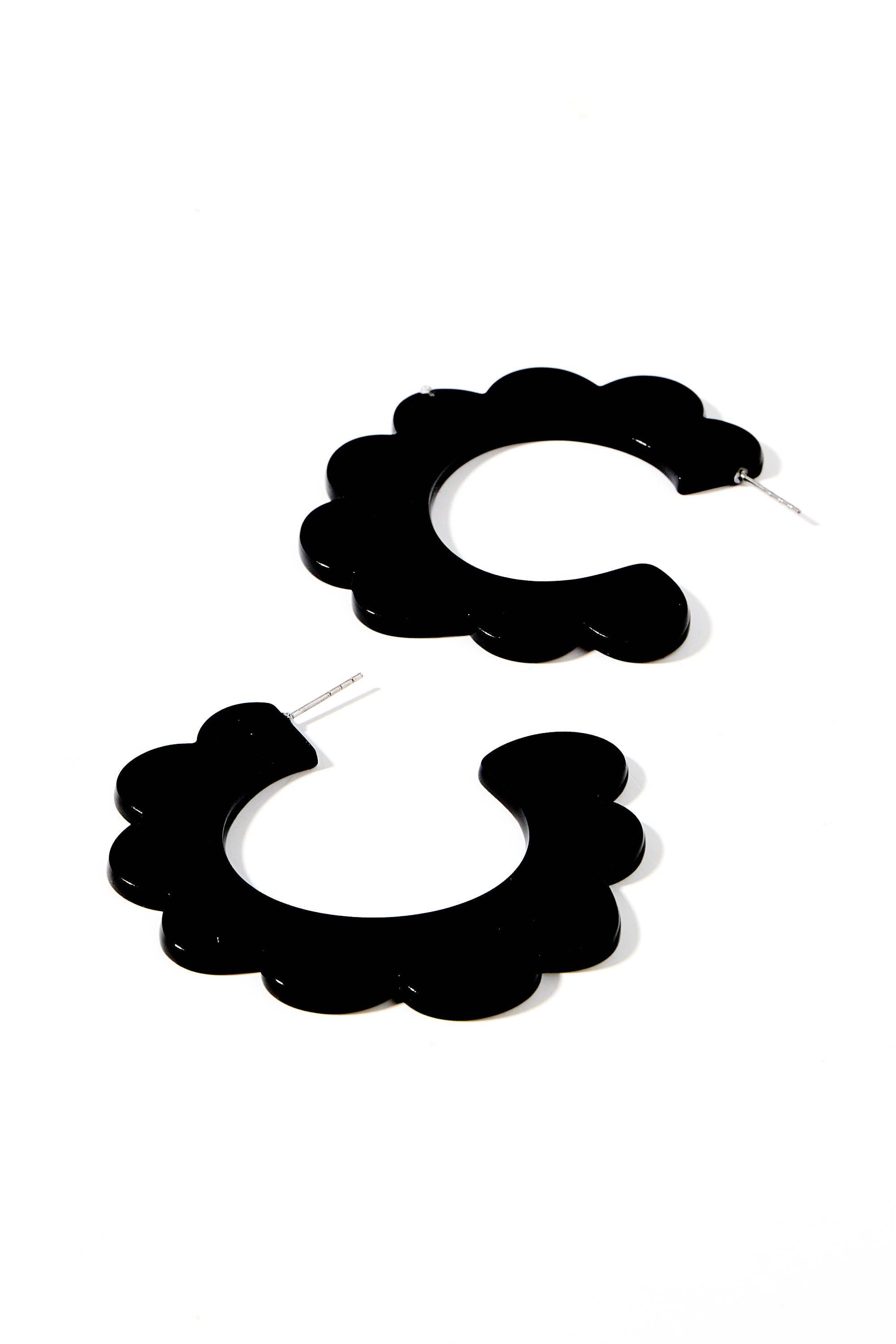 Margo Hoop - True Black