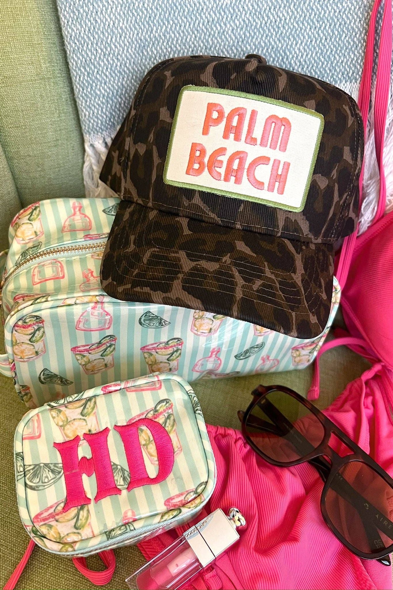 Palm Beach - Leopard Vintage Trucker Hat