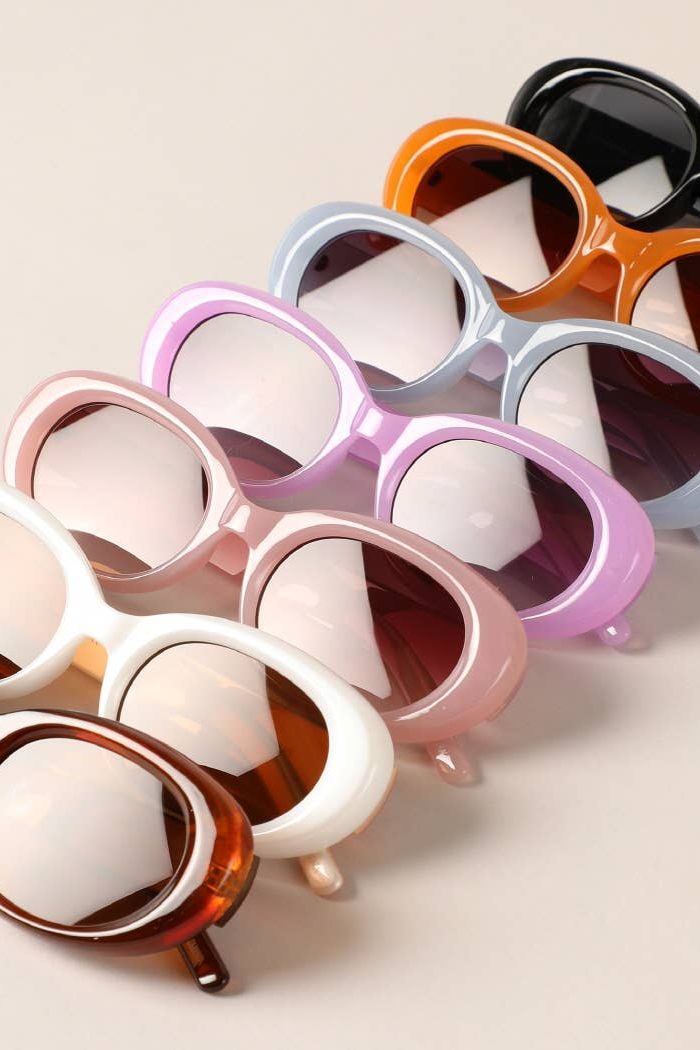 Women's Rounded  Bold Frame Tinted Sunglasses