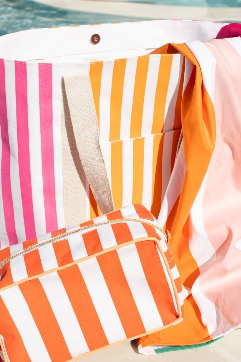 Megan Cosmetic   White/Fiesta   10x6x4