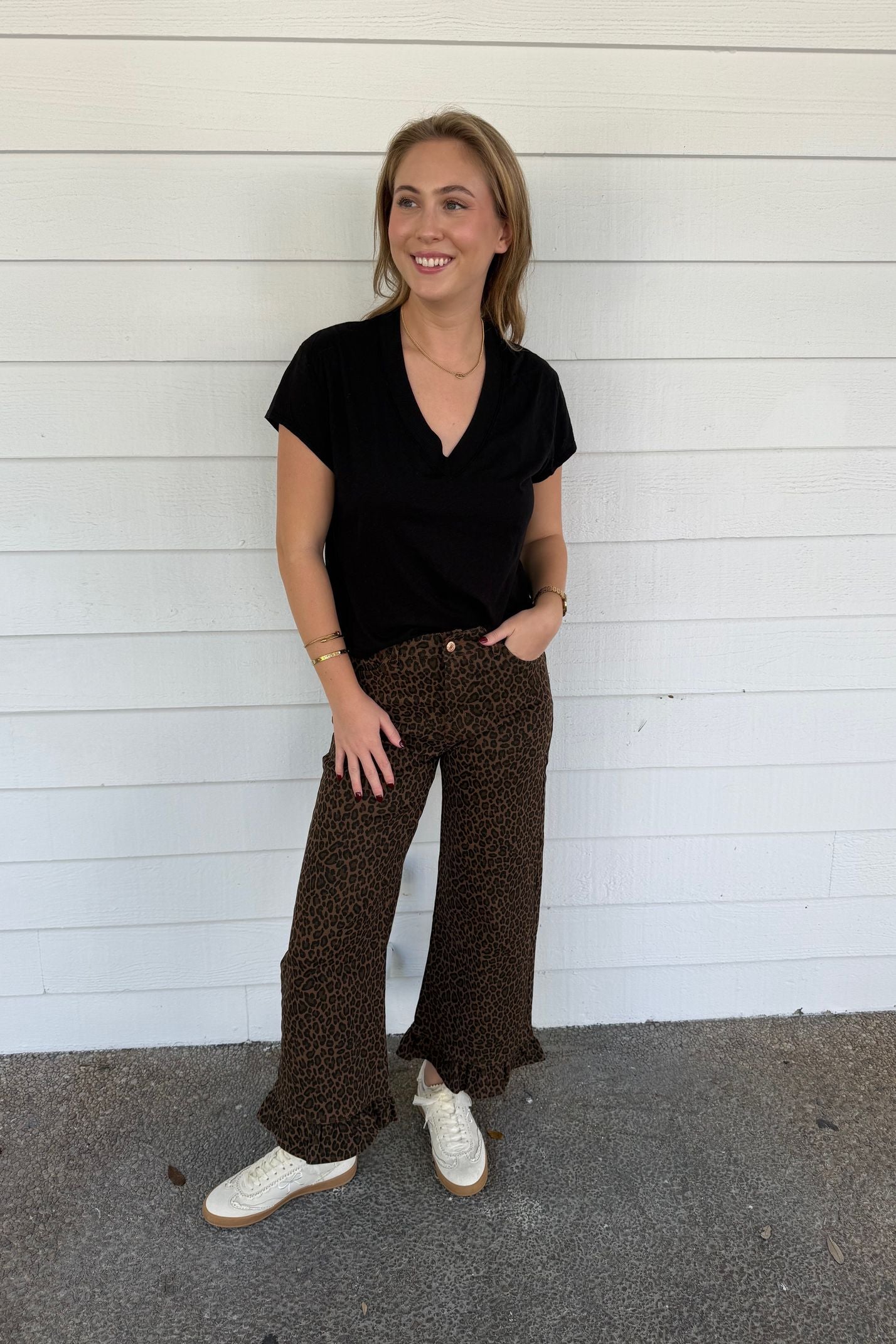 Harlan Cropped V-Neck Tee