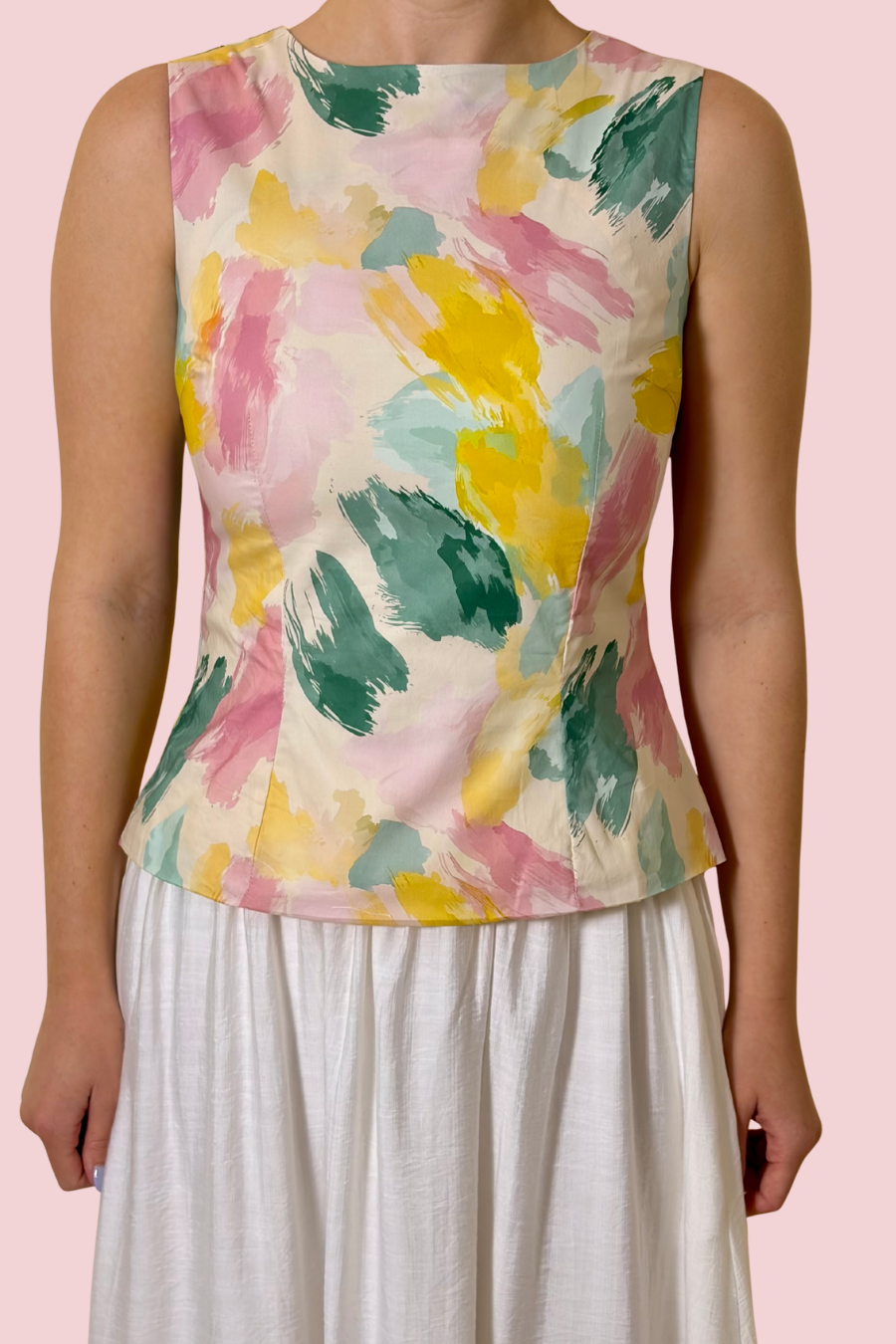Brushstroke Bloom Multicolor Floral Print Sleeveless Blouse with High Neckline