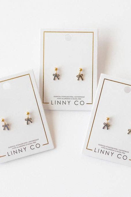 Screwback Stud Earrings - Millie Bow