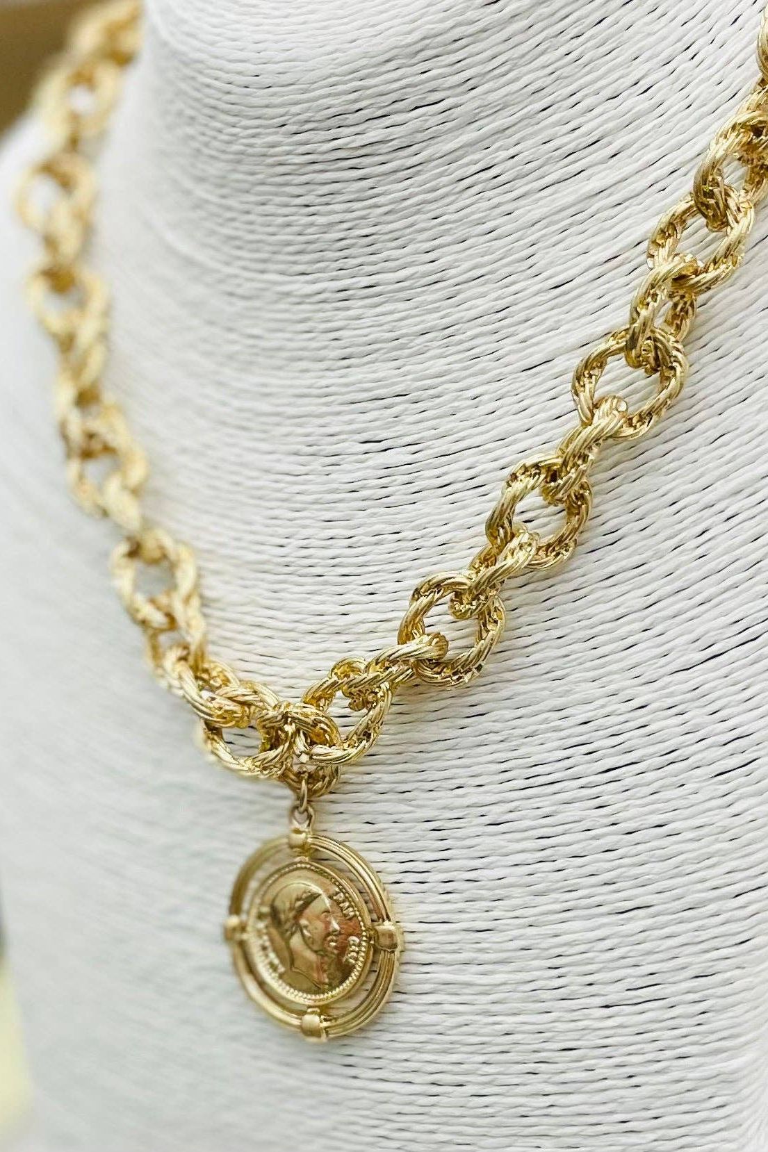 Twisted Link Coin Necklace