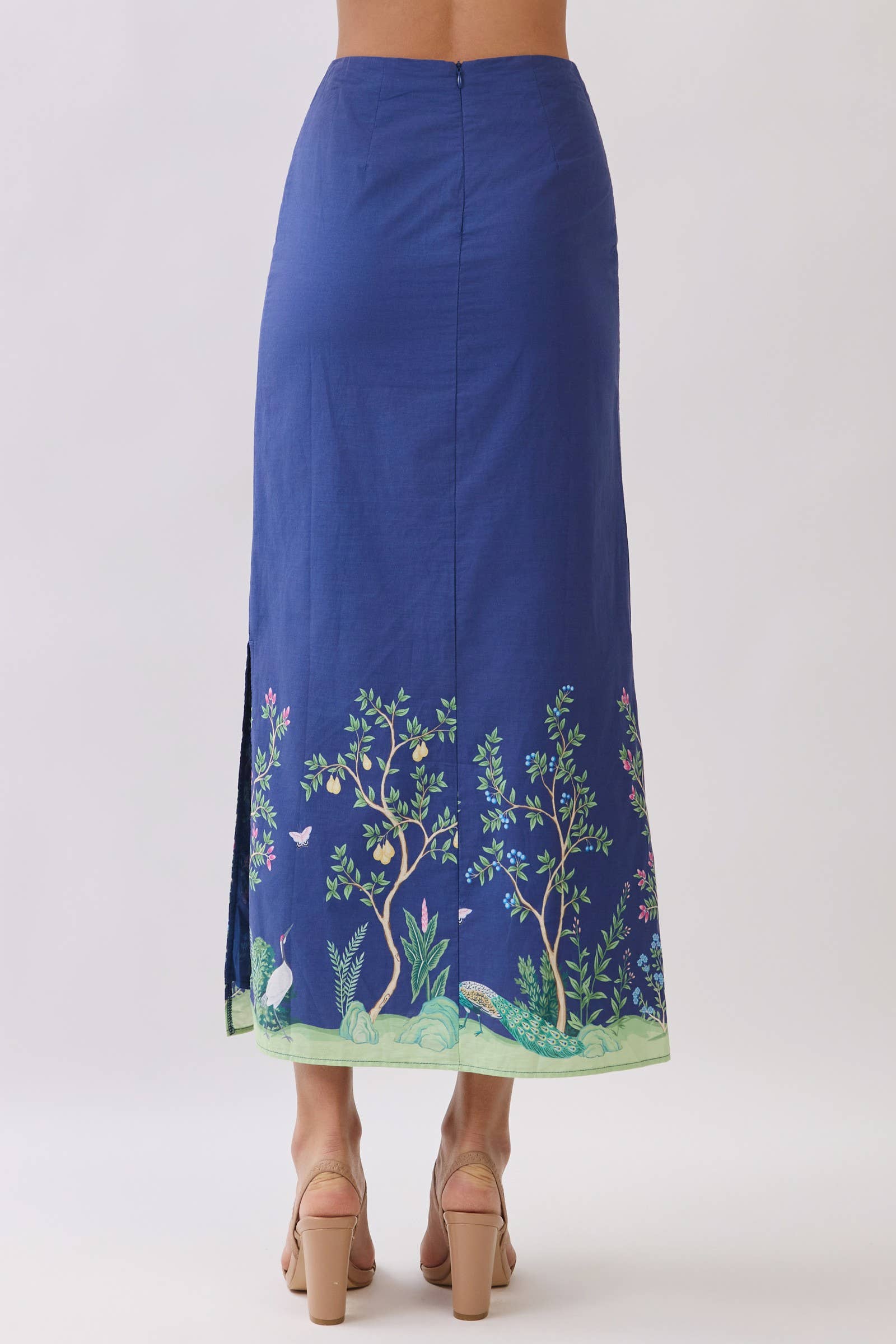 Vine and Vogue Blue Botanical Print Maxi Skirt