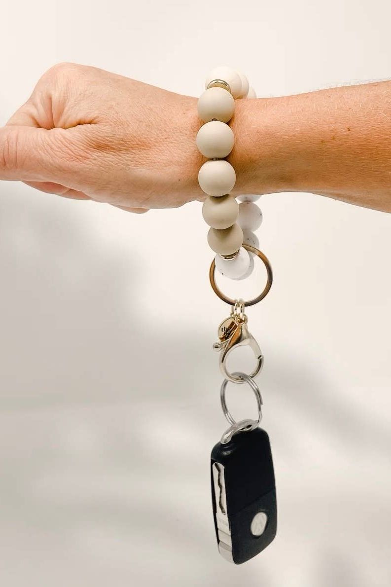 Hands-Free Silicone Beaded Keychain Wristlet - Oatmilk Latte