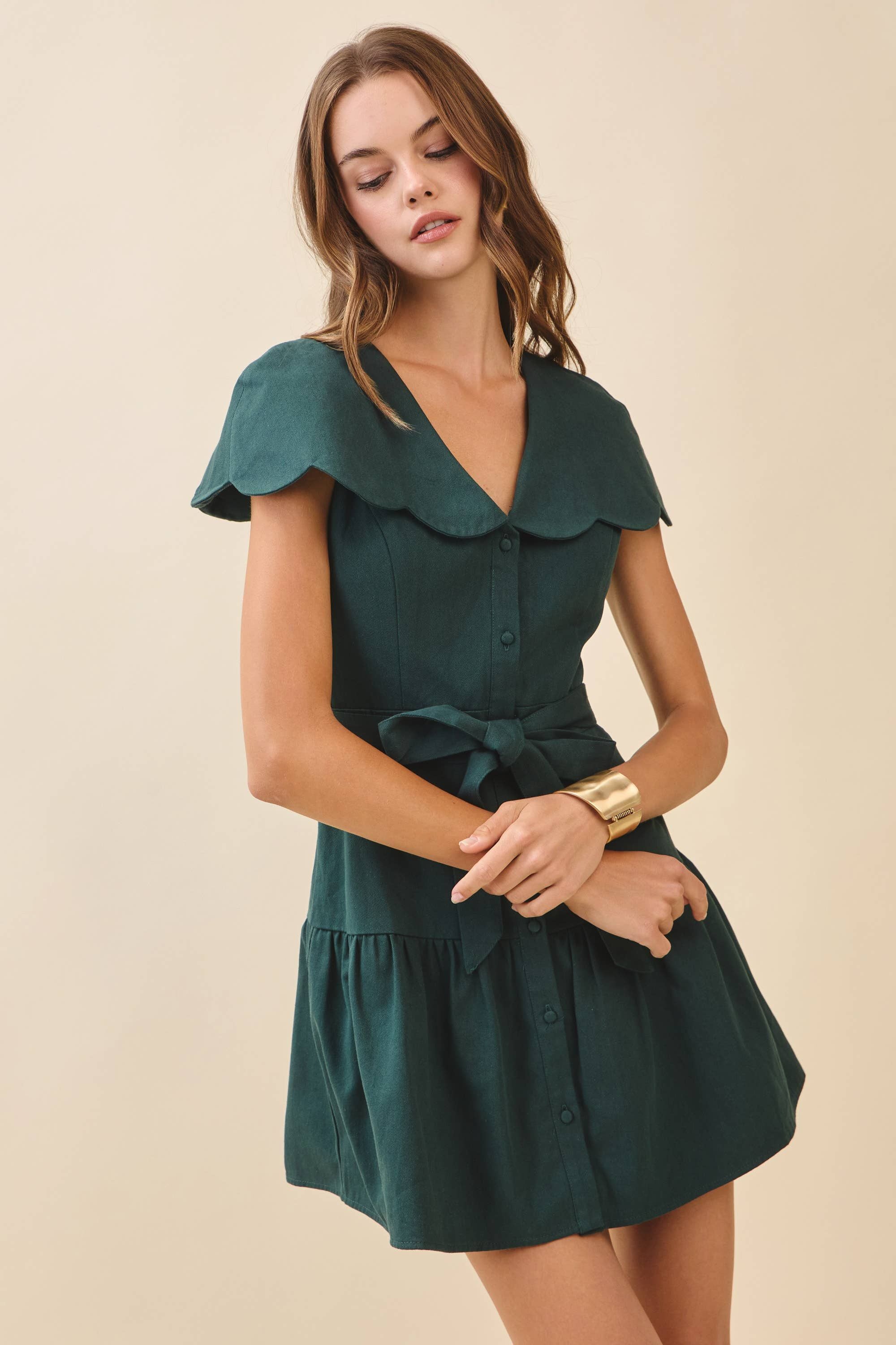 CD06011-Fit And Flare Oversized Scalloped Collar Dress